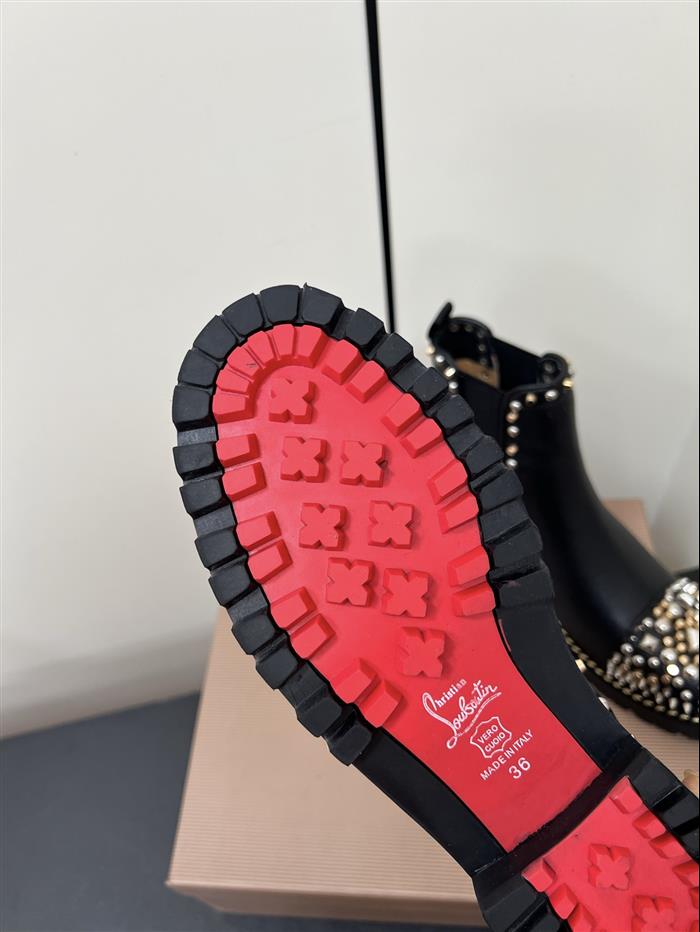 2025112817281356 360